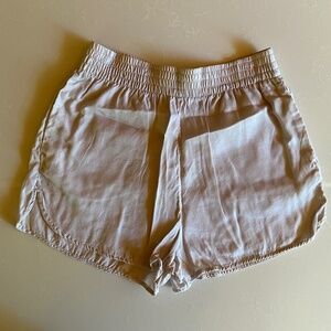 H&M Off-White Lyocell Elastic Waist athletic sport Shorts with pockets - Size S